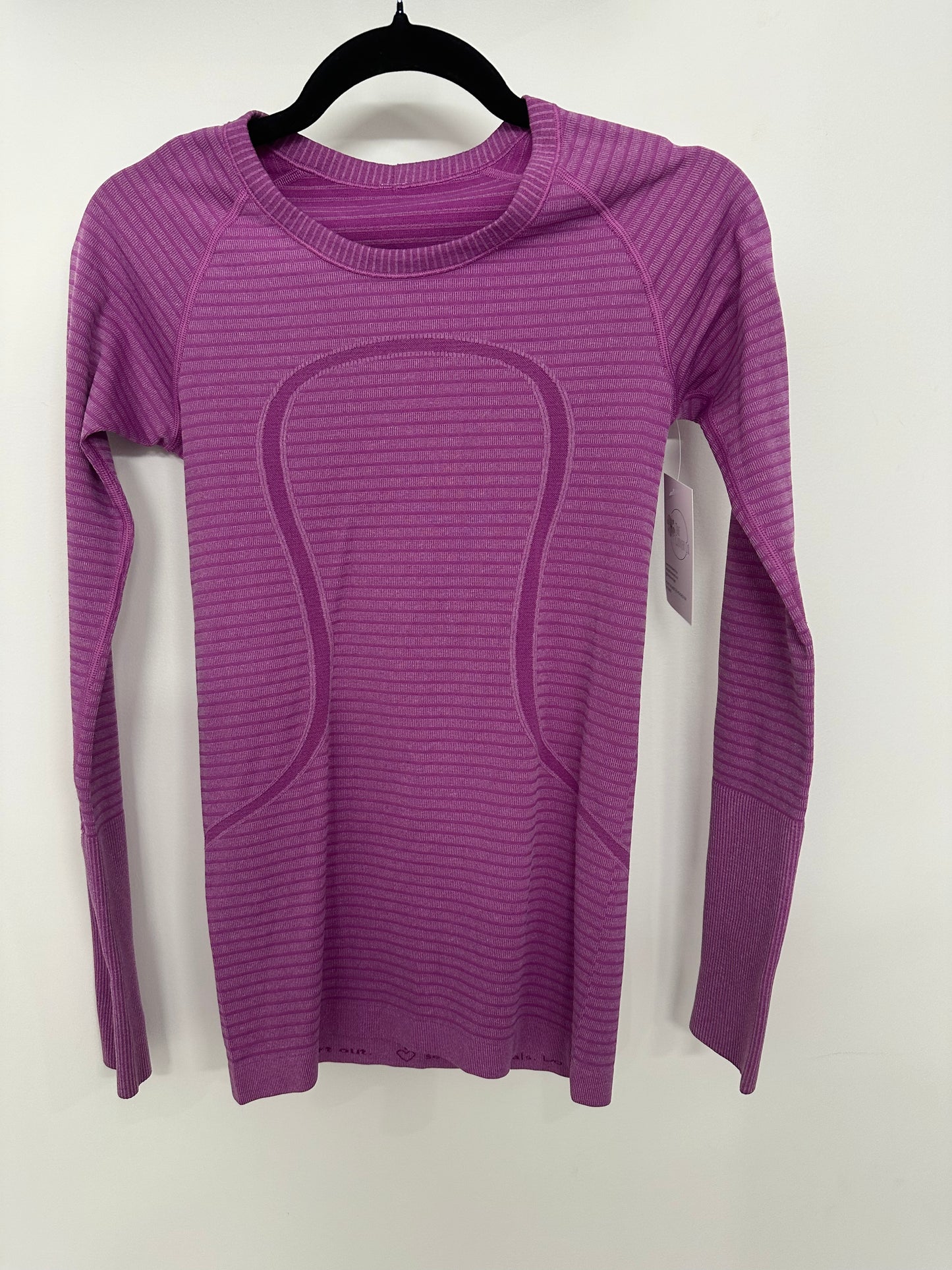 Lululemon Swiftly Tech Long Sleeve Crew size 4