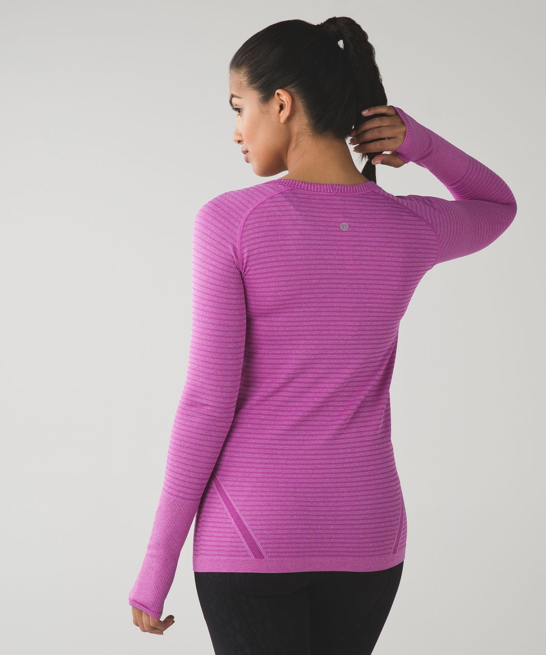 Lululemon Swiftly Tech Long Sleeve Crew size 4