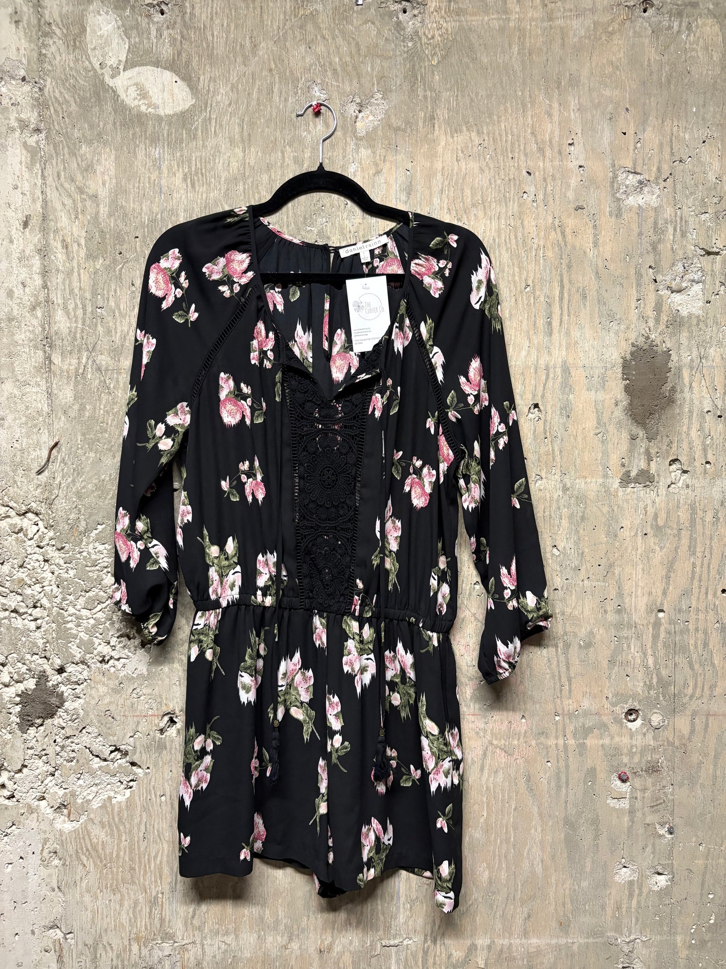 Daniel Rainn Floral Romper - Size Large