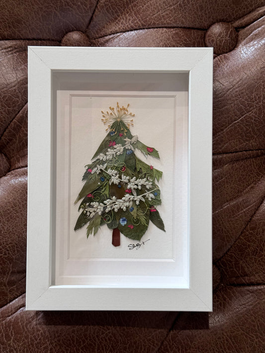 Floral Garden Art - Christmas Tree