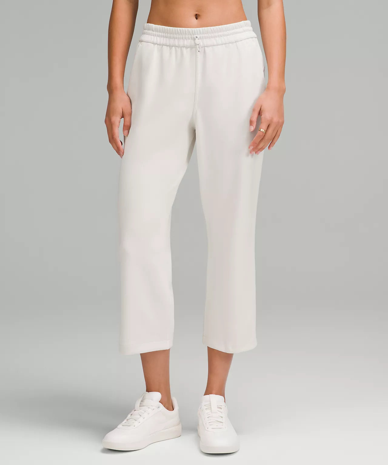 Lululemon Softstreme High Rise Straight Leg Cropped Pant - Size 10