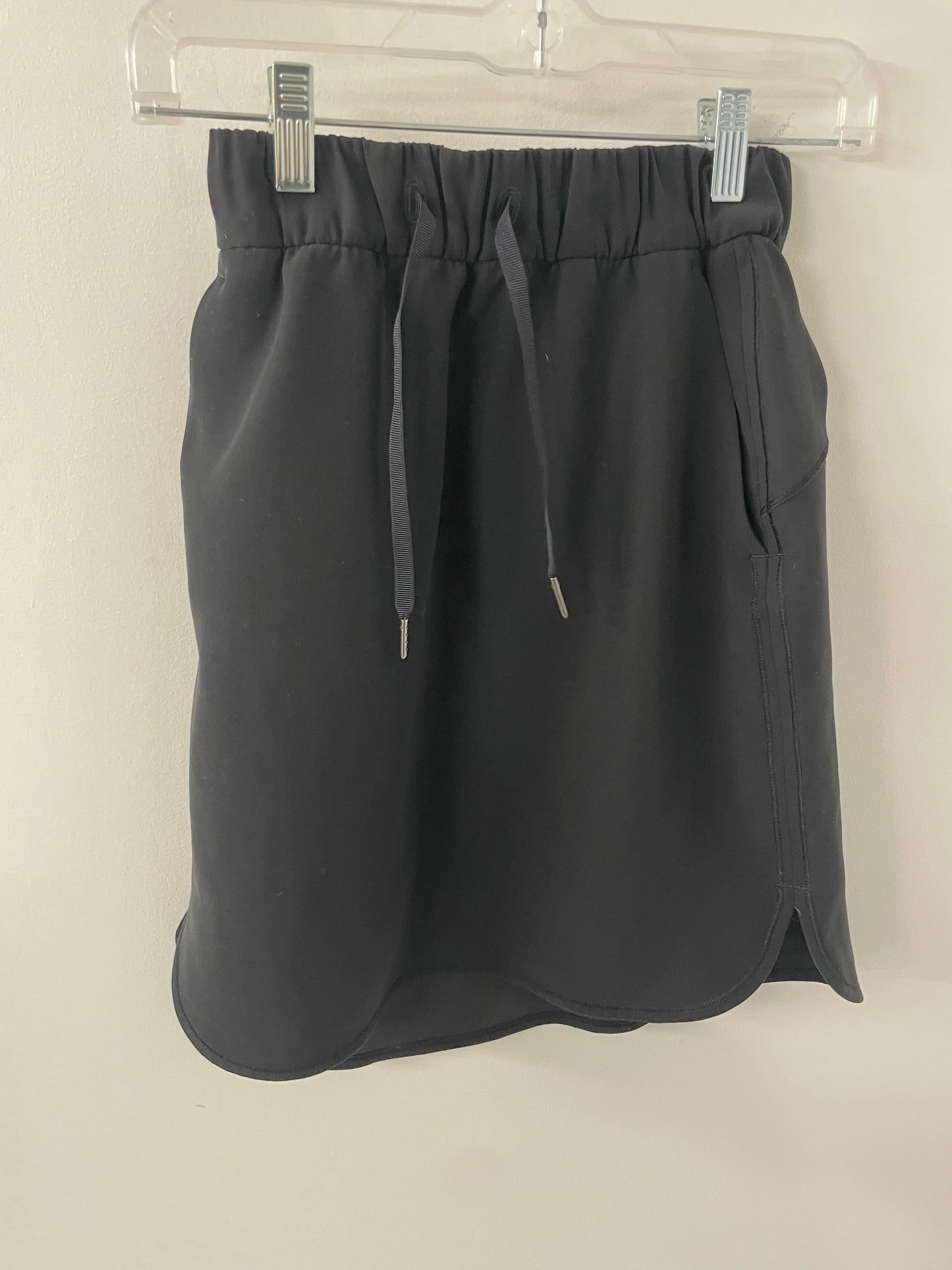 Lululemon On The Fly Skirt - Size 4