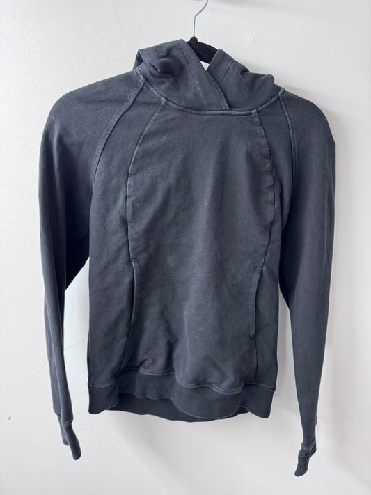 Lululemon Scuba Pullover - Size 6