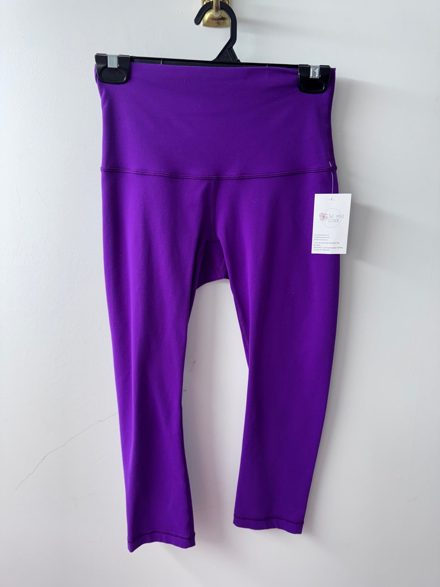 Lululemon Wunder Under Crop - Size 6