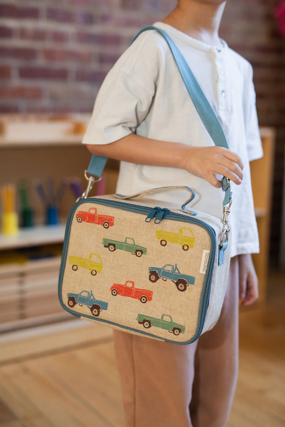 SoYoung Vintage Trucks Lunch Box