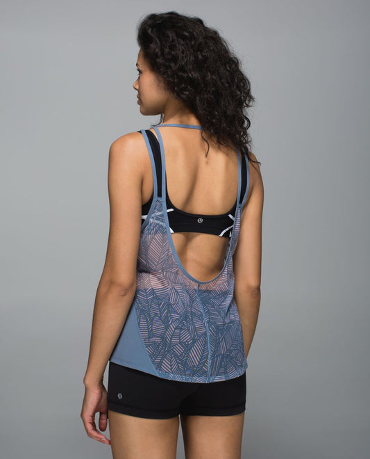 Lululemon Cool To Street Tank - Size 8/10