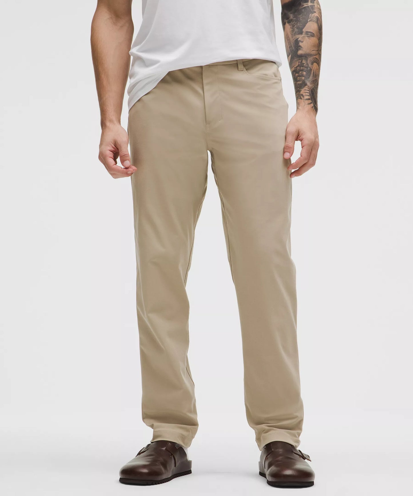 Lululemon ABC Classic Fit - Size 34