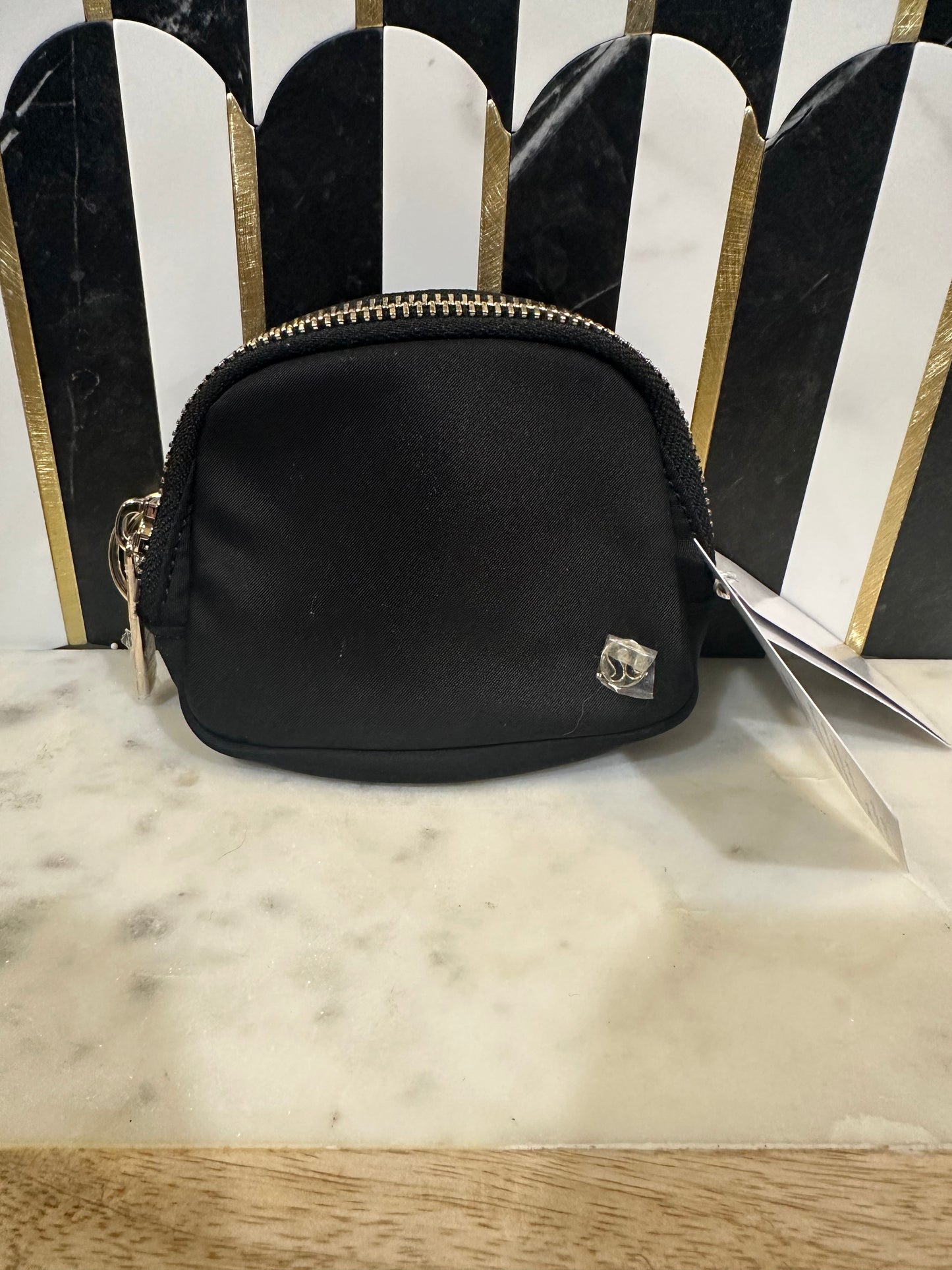 Lululemon Everywhere Belt Bag Nano NWT