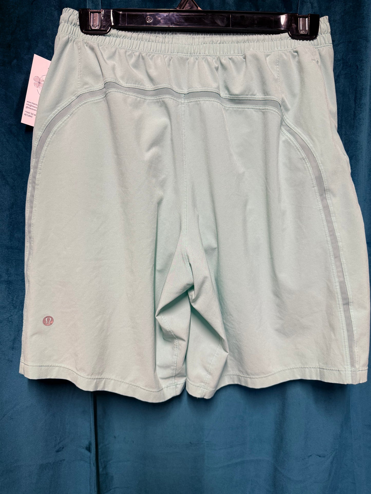 Lululemon Pace Breaker Lined Short  size medium