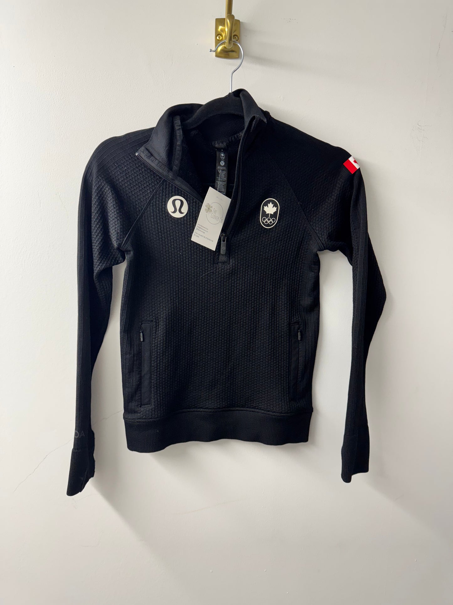 Lululemon Team Canada Olympics Sweater - Size 2