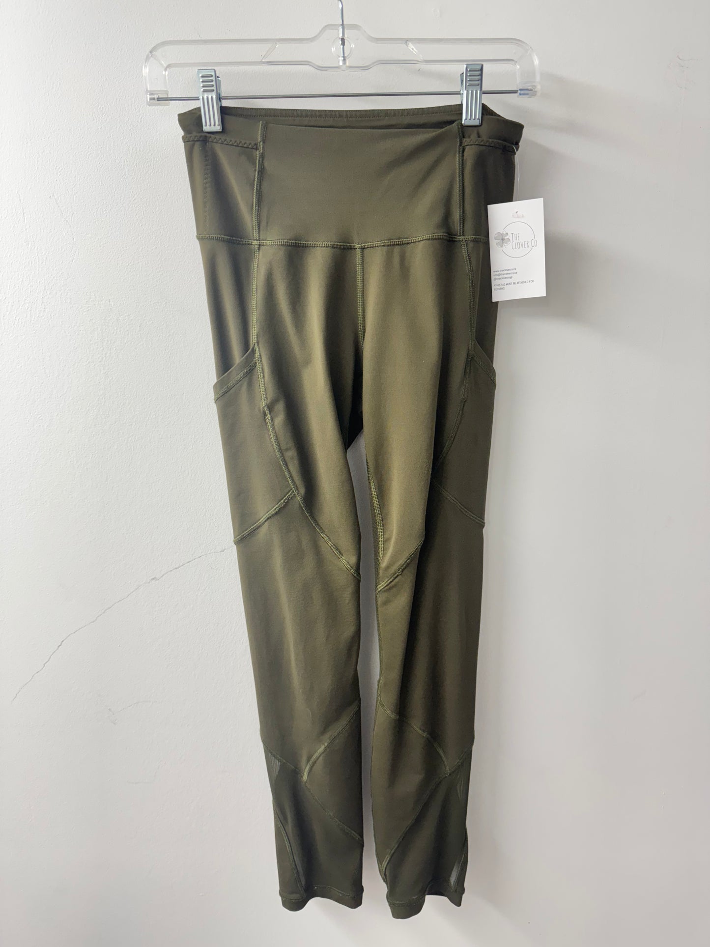 Lululemon Pace Rival Crop - size 4