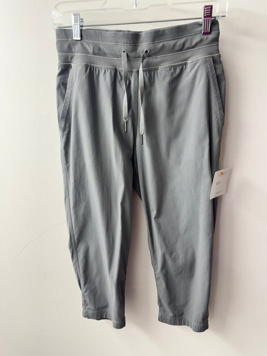 Lululemon Crop Studio Pant - Size 4