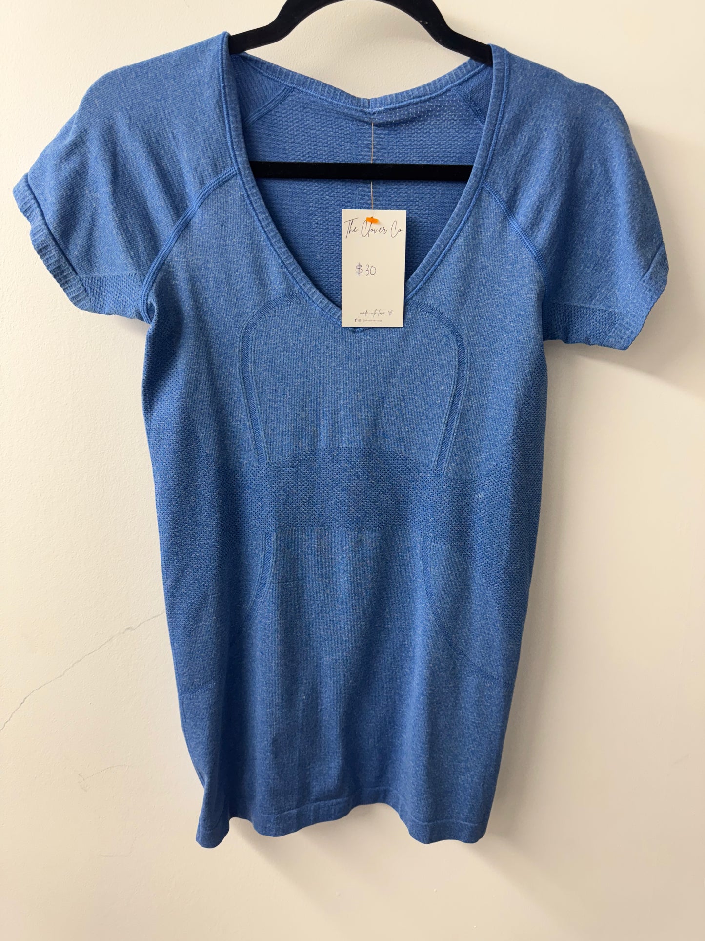 Lululemon Run: Swiftly Tech Short Sleeve - Size 6