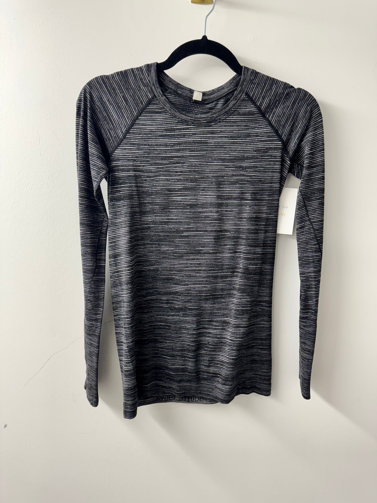 Lululemon Swiftly Wool Pullover - Size 6