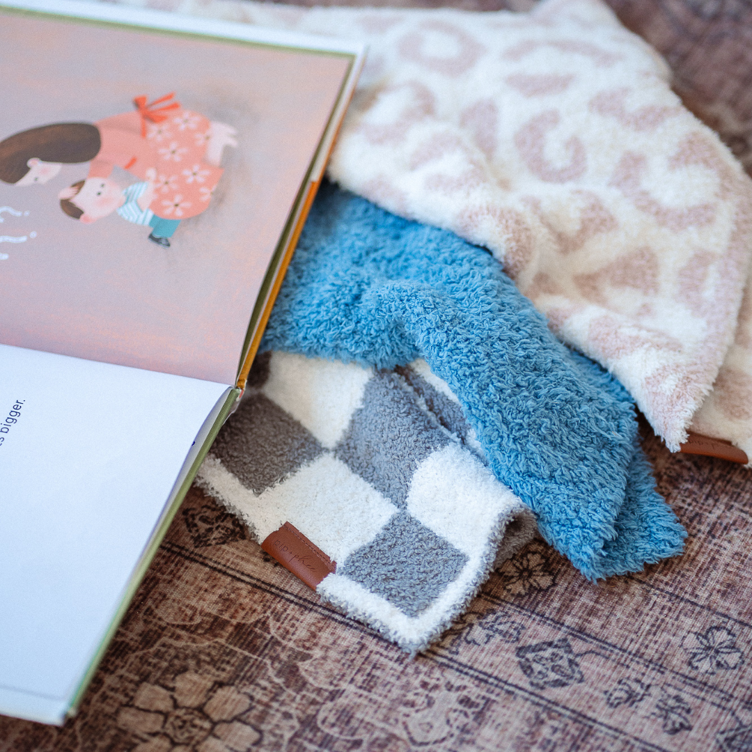 Pip + Phee - Plush Loveys | 15" x 20": Plush - Blossom