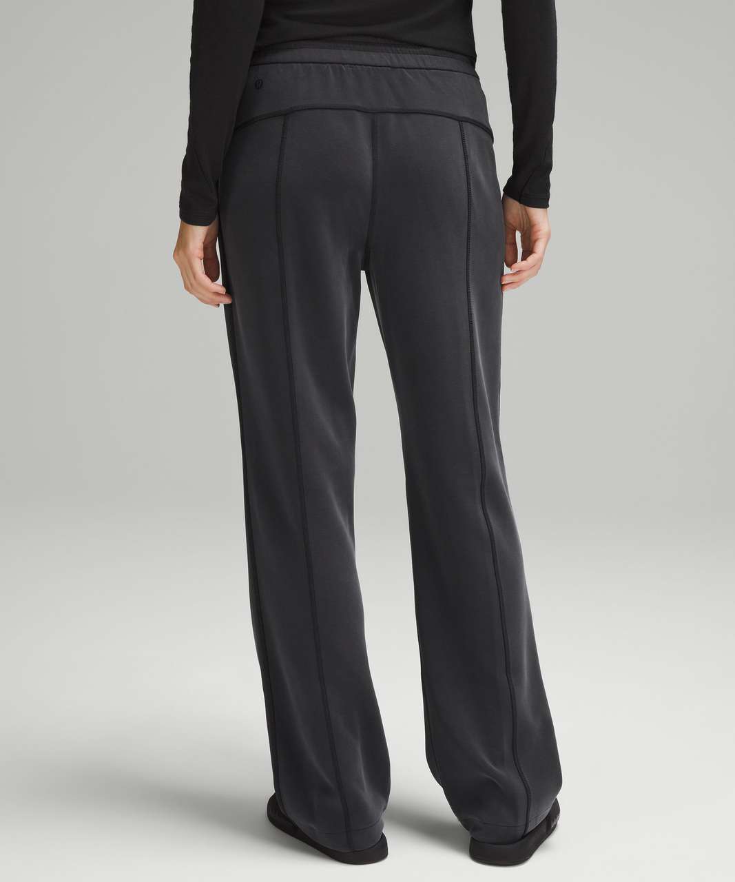 Lululemon Softstreme High-Rise Pant Size 10