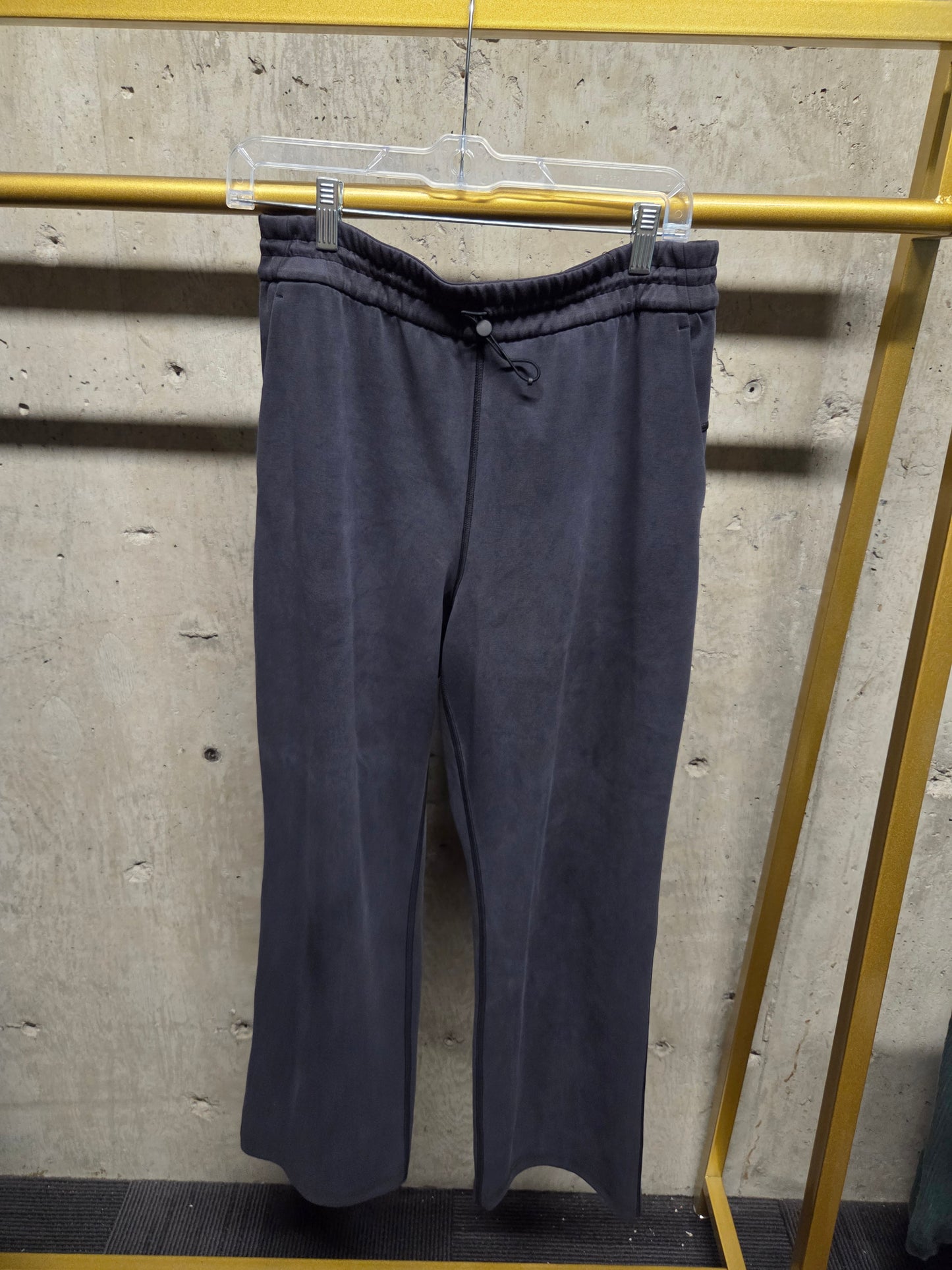 Lululemon Softstreme High-Rise Pant Size 10