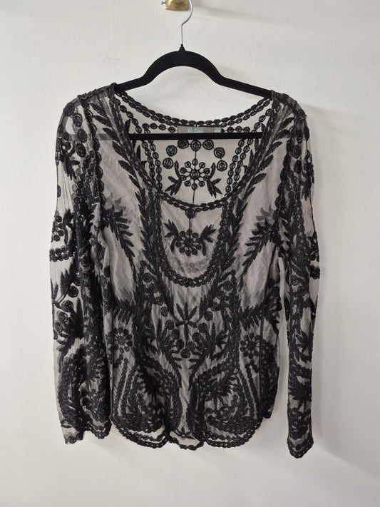 Melissa Sheer Flowy Lace Top Size XS