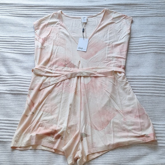 Sleep By Priv Romper Size Medium