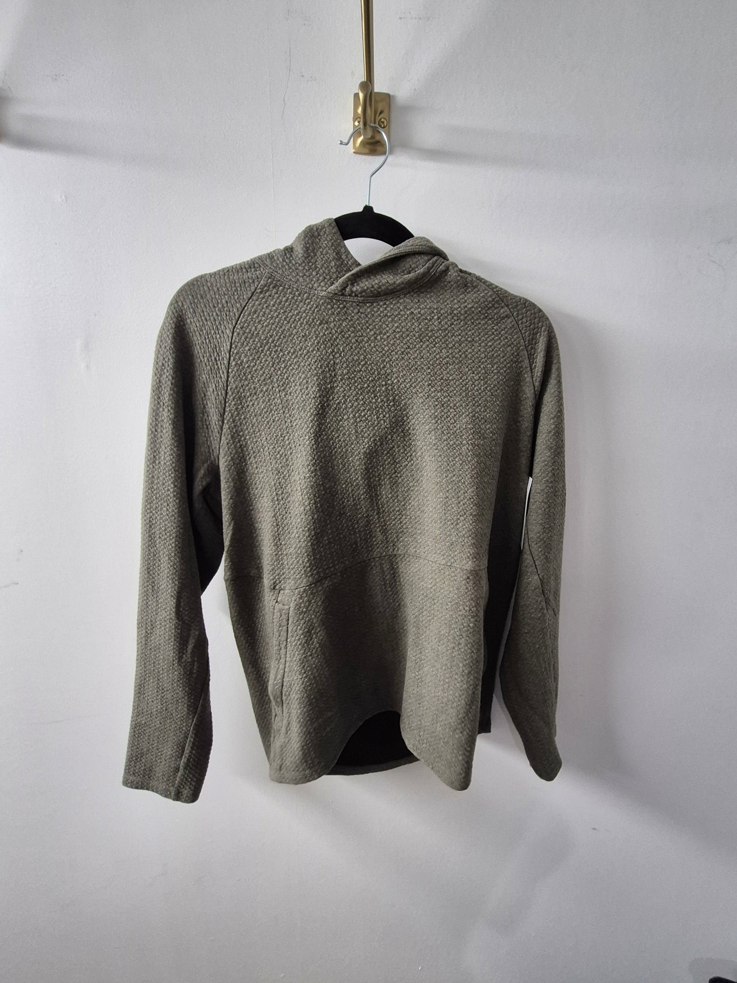 Lululemon Men's At Ease Hoodie Size Small