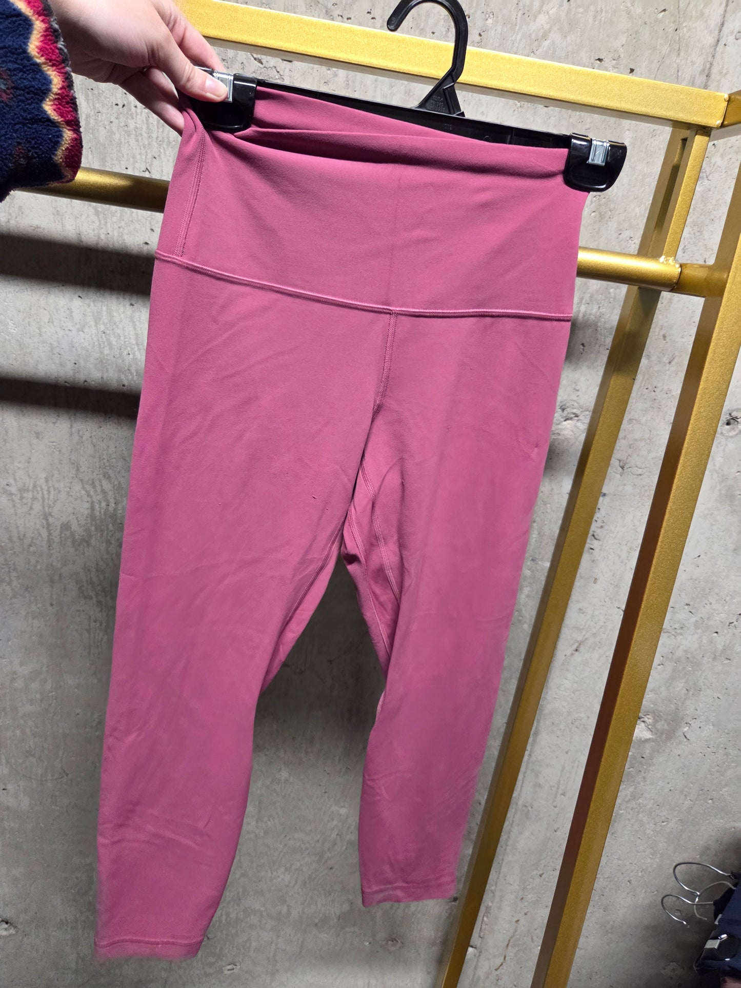 Lululemon Align Crop Moss Rose Size 6