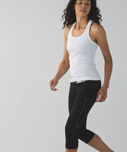 Lululemon Vent It Out Crop Size 4