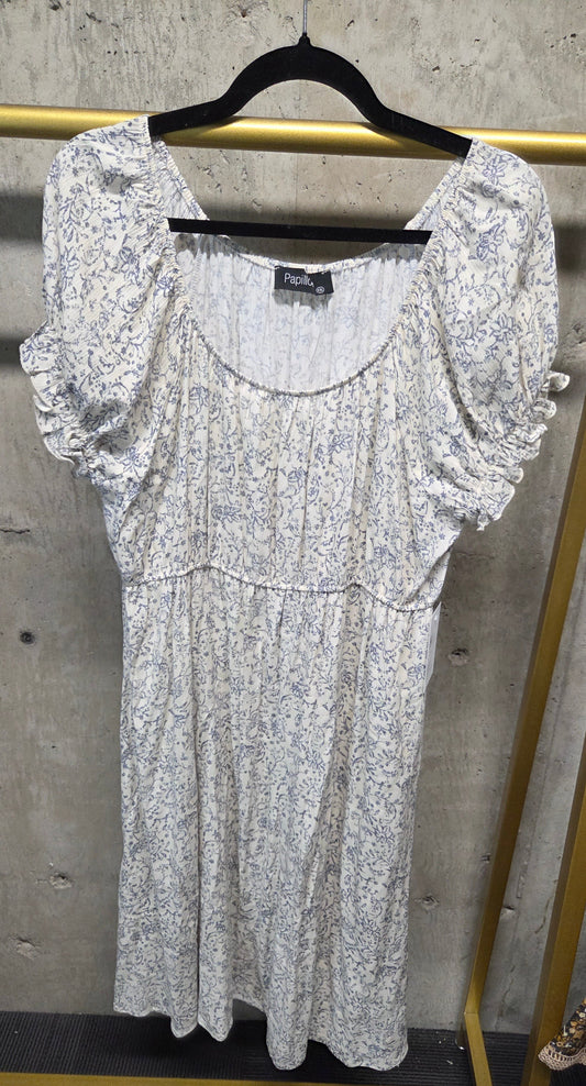 Papillon Puff Sleeve Dress Size XXL