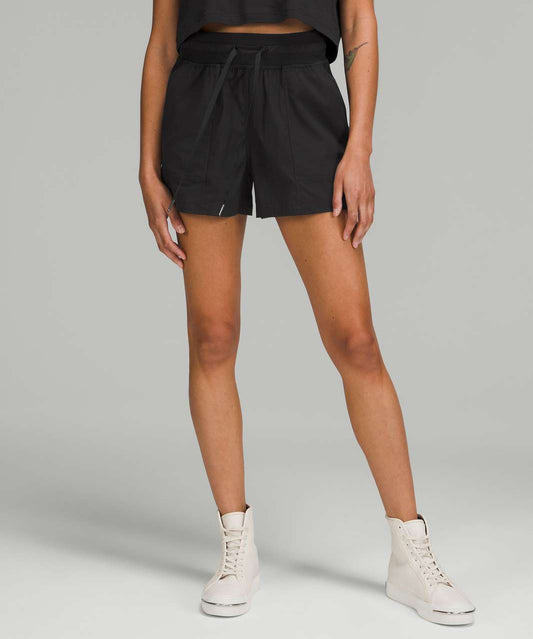 Lululemon Dance Studio High-Rise Short 3.5" Black Size 6