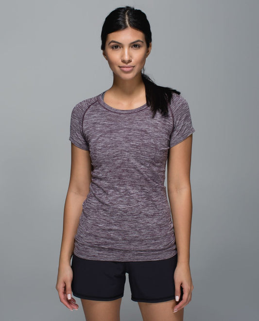 Lululemon Run: Swiftly Tech Short Sleeve Crew Size 8