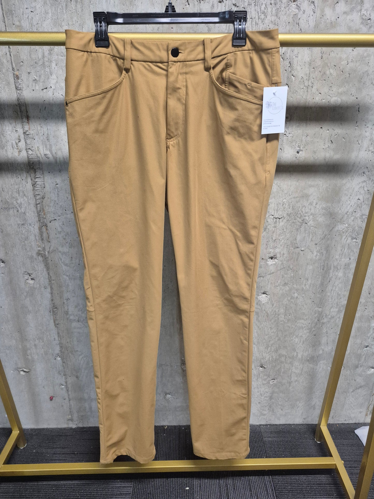 Lululemon Men's Khaki Pants Size 32