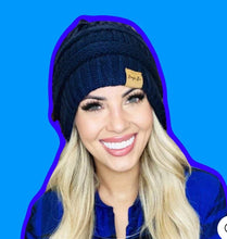 Load image into Gallery viewer, Knit Ponytail Toque
